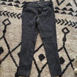 Old Navy Pixie Ankle Pants